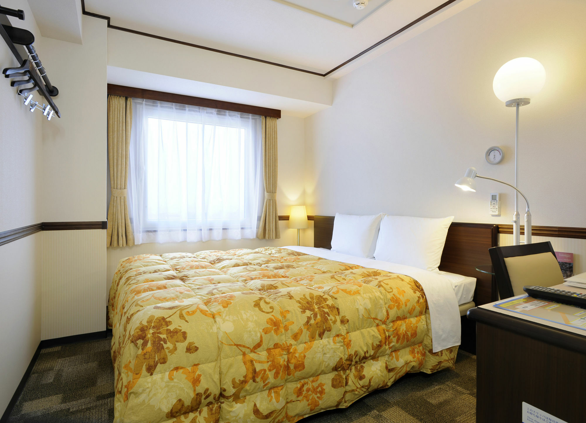 Toyoko Inn Osaka Semba No.1 Exterior foto